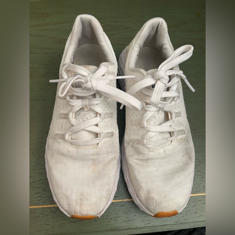 White nobull running shoes